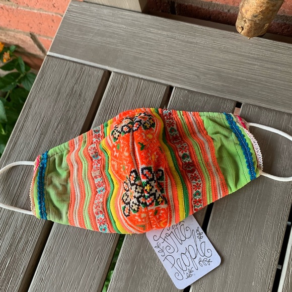 Free People Accessories - Free People Limited Edition Tapestry Face Mask